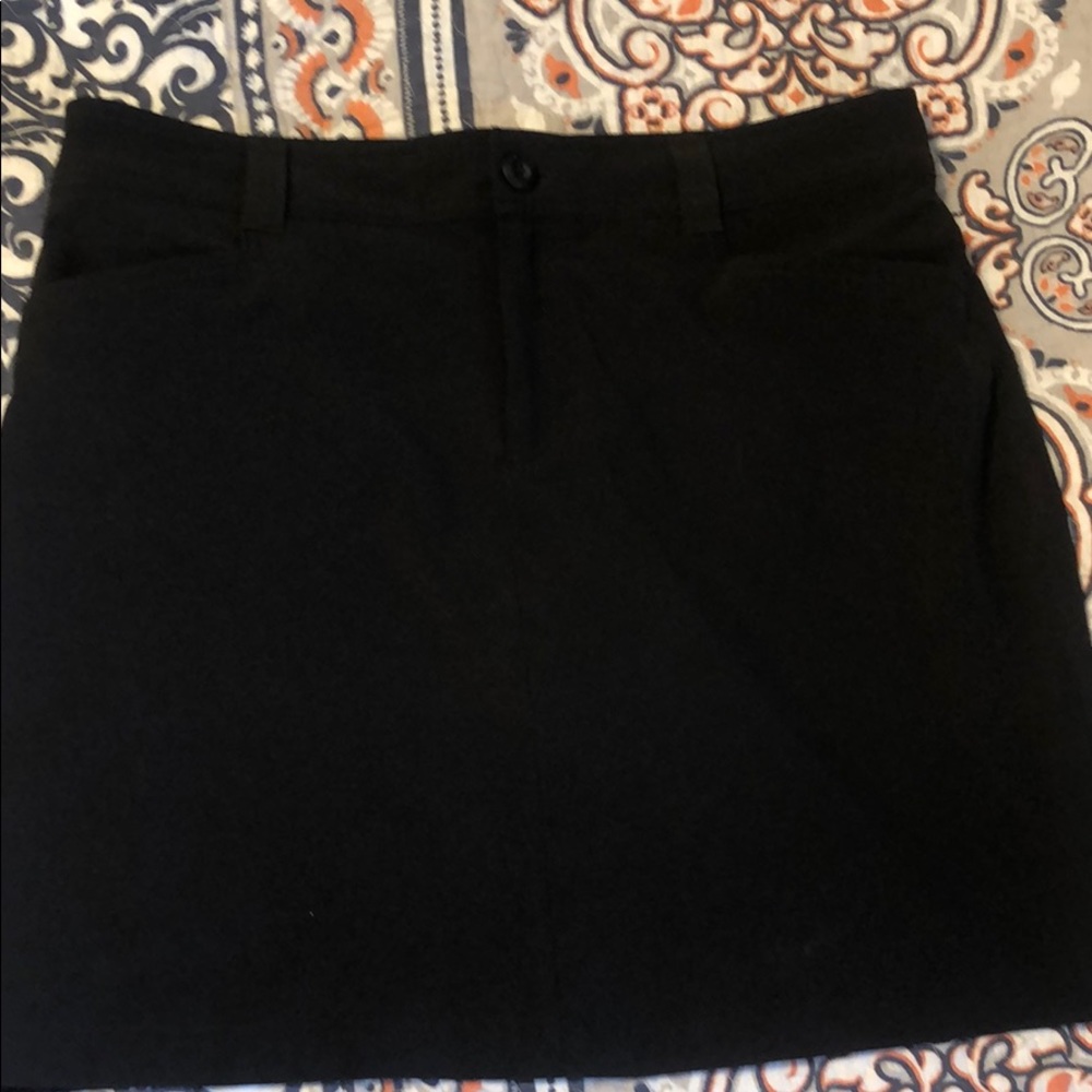 Eddie Bauer Black Skort
